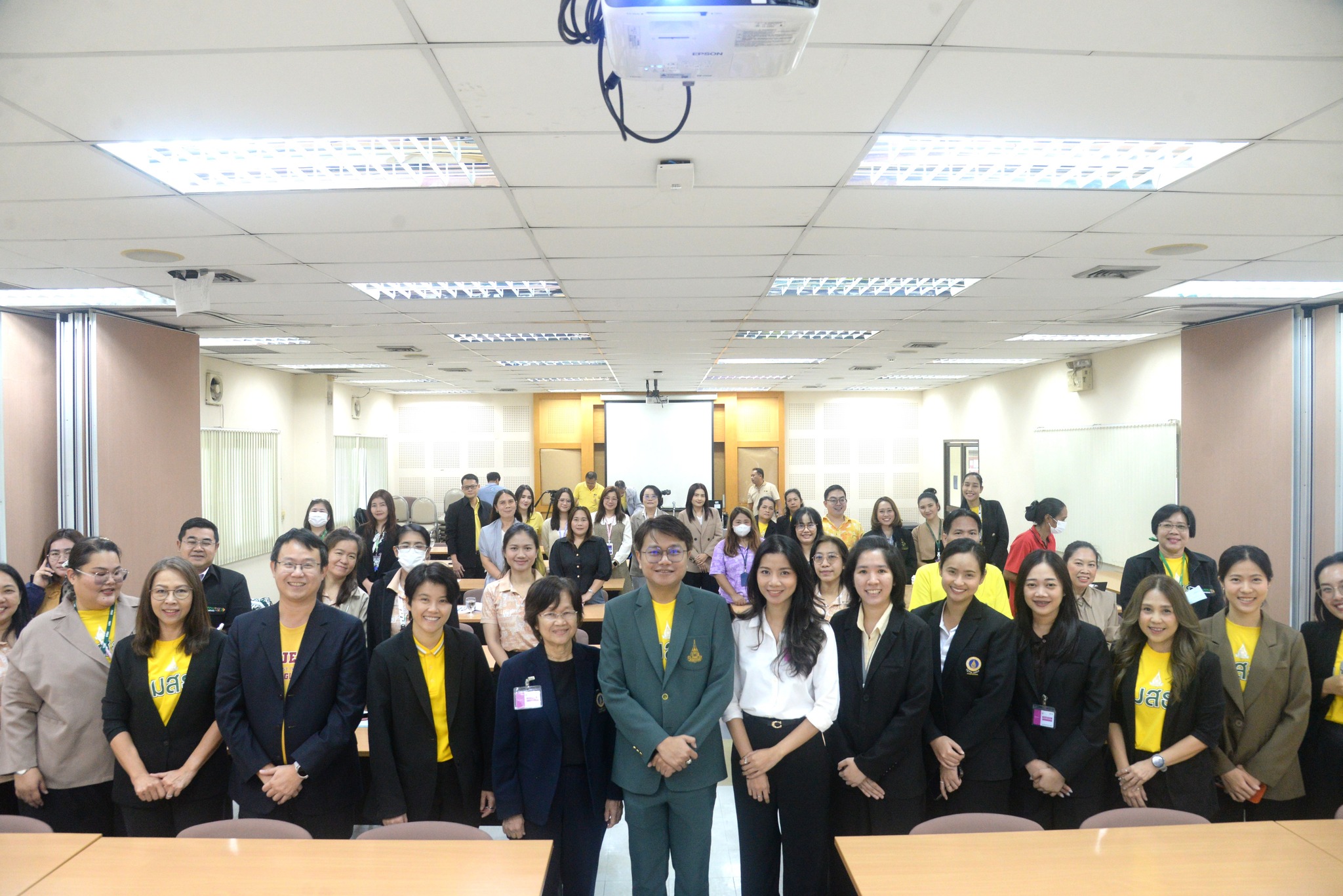 ศูนย์วิจัยความสุขคนทำงานแห่งประเทศไทย ร่วมเป็นวิทยากรจัดอบรม “Work-Life Balance” ด้วยทักษะดิจิทัล หนุนบุคลากรสู่ยุค Digital University  ให้บุคลากร มหาวิทยาลัยสุโขทัยธรรมาธิราช